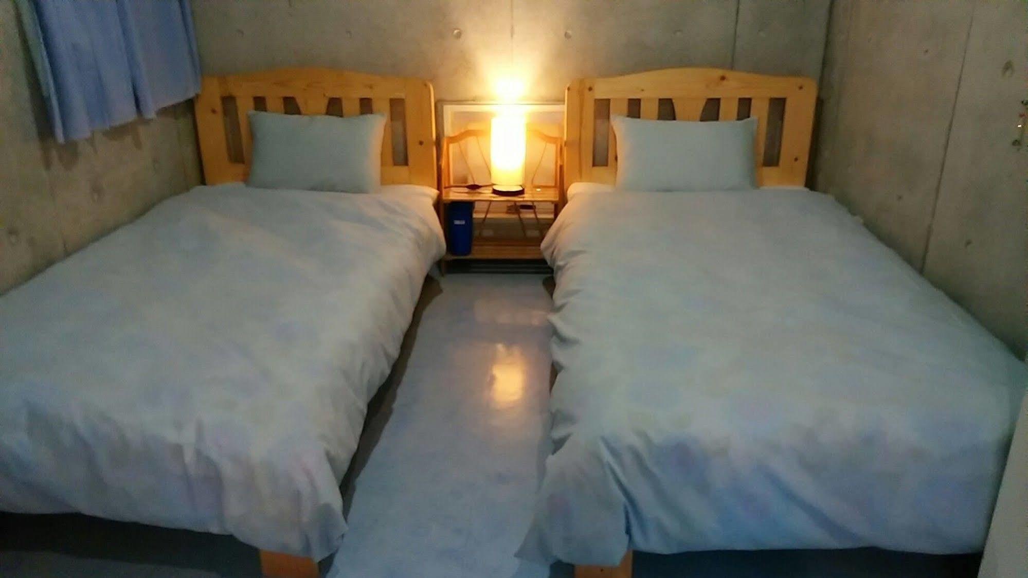 Guesthouse Seaglass Itoman Exterior photo